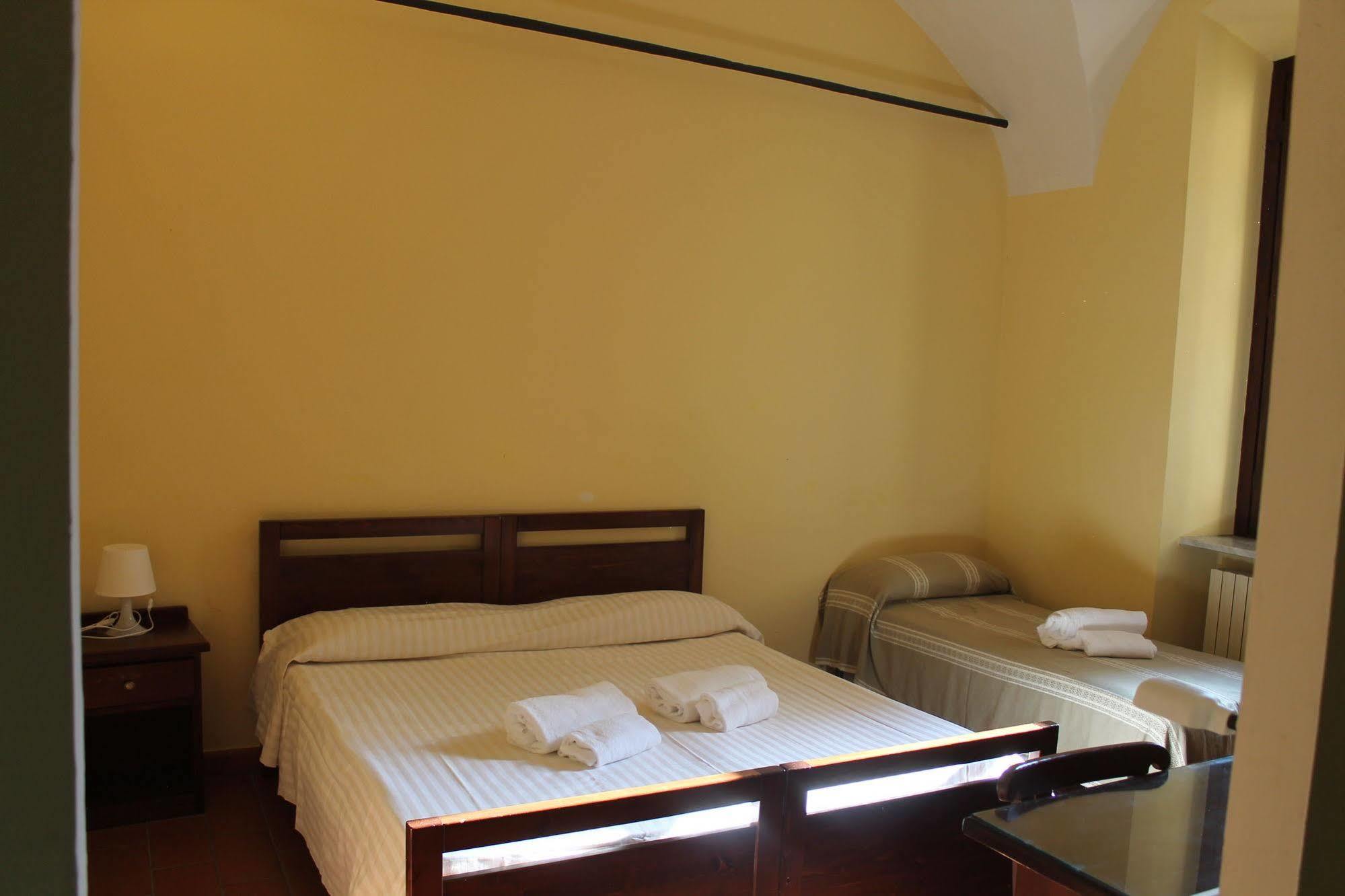 Hotel La Meridiana 아키테르메 외부 사진